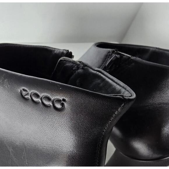 WOMEN'S ECCO LEATHER SIDE ZIP ANKLE BOOTS BOOTIES BLACK HEELS SZ 37-US 6.5 B - Picture 7 of 10
